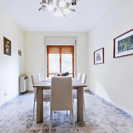 Apartmán Dante A *
